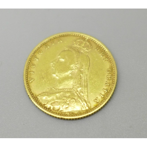 1093 - A Victorian 1892 shield back half sovereign