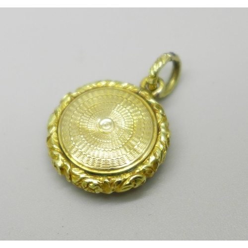 1112 - A George III vinaigrette pendant/charm, 2cm, (tests as gold)