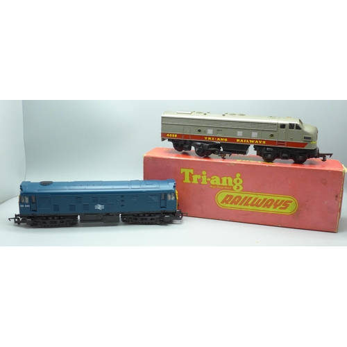614 - A Hornby Railways 00 gauge BR Class 25 diesel in blue livery, boxed and a Tri-ang Railways OO gauge ... 