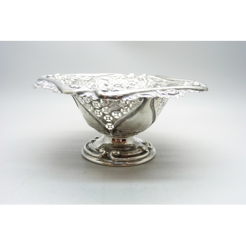 779 - A Victorian pierced silver comport/dish, Birmingham 1897, 78g, diameter 13cm