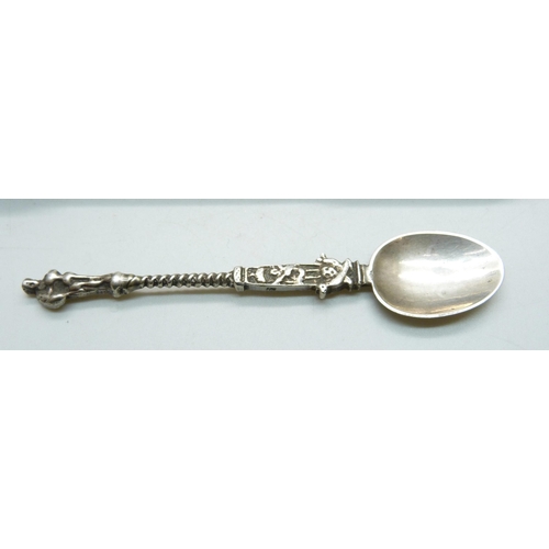 819 - A pair of Russian silver olive nips, two silver caddy spoons including one William IV by Robert Henn... 