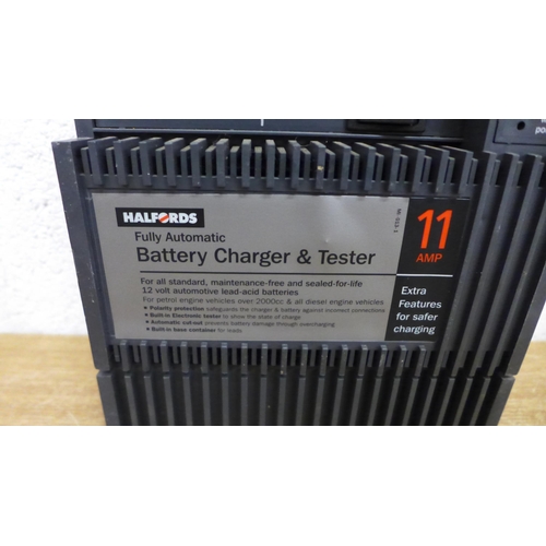 2013 - A Halfords 11 amp fully automatic battery charger and tester