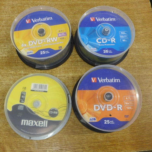 2076 - A large quantity of Verbatim CD-R, DVD-R and DVD + RW re-writable discs (all sealed and unused)