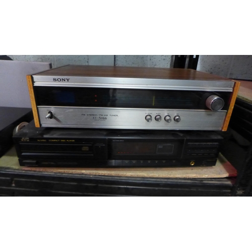 2121 - A quantity of stereo equipment including a Sony CMT-MD1 compact hi-fi component system, a Technics S... 