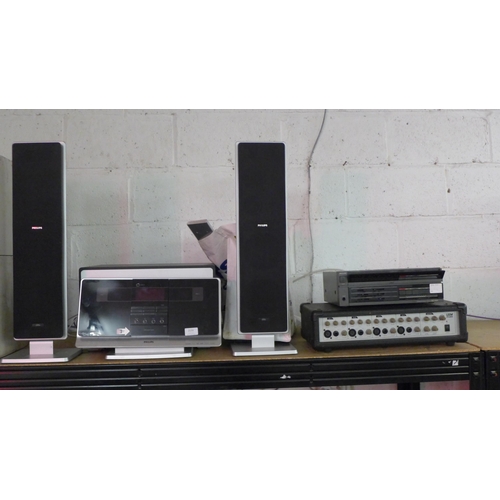 2133 - A quantity of stereo equipment including a Philips FR455 integrated stereo receiver, a Leem PM-480R ... 