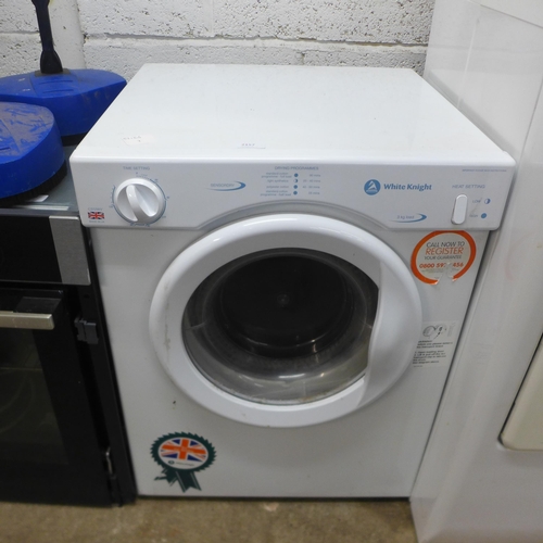 2157 - A White Knight Sensodry 3kg space saver tumble dryer (C372WV)