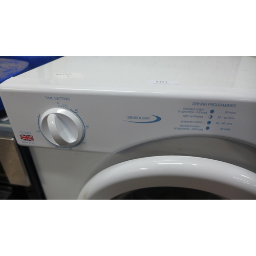 2157 - A White Knight Sensodry 3kg space saver tumble dryer (C372WV)