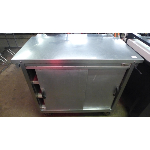 2167 - A Moffat commercial plate warmer with sliding doors