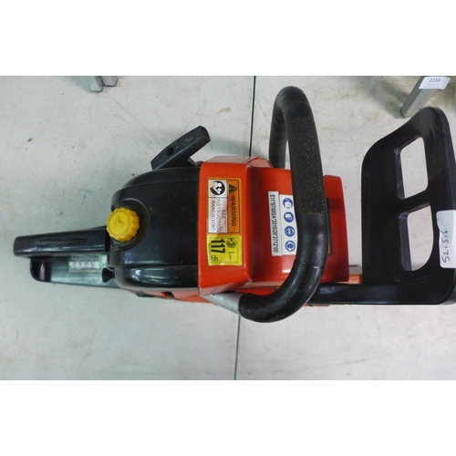 2218 - A Landmaster TT-CS5800 petrol chainsaw with 19