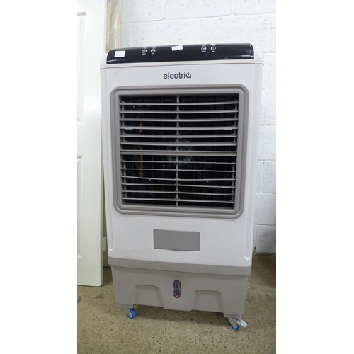 2229 - An Electriq Arctic 60 litre evaporative air cooler and air purifier