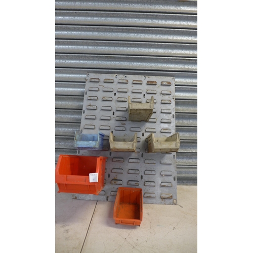 2263 - A lin bin storage rack and 15 lin bins