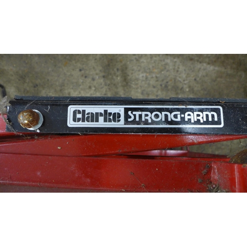 2302 - A Clarke Strongarm CML5 680kg lifting capacity motorcycle ratchet safety lift