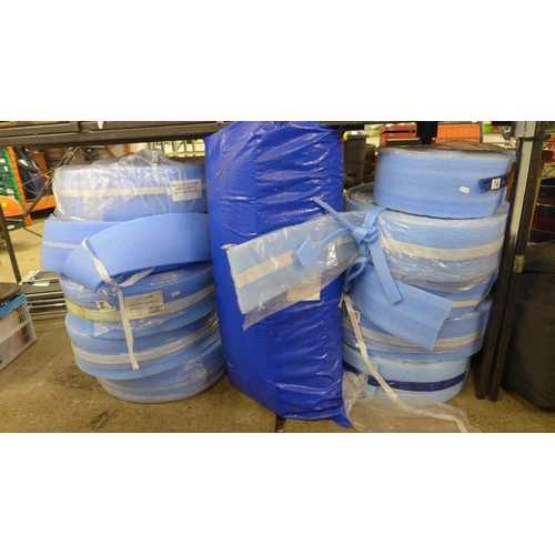 2304 - 10 Rolls of John Guest 25m UFH edge insulation strip and a bag of foam