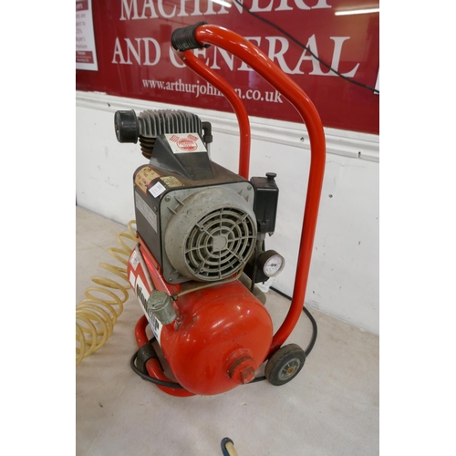 2372 - A Pioneer Air Type MK105/10/075M 12 bar air compressor