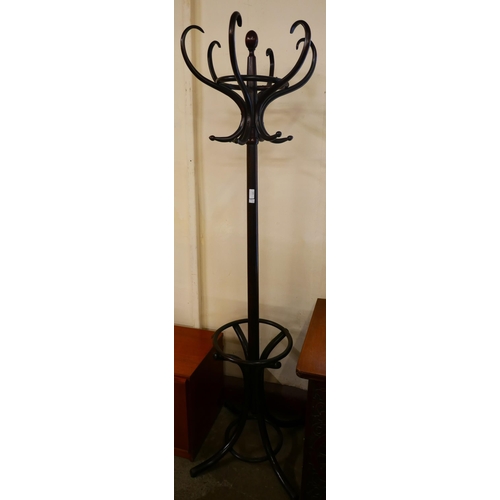 266 - A beech bentwood coat stand