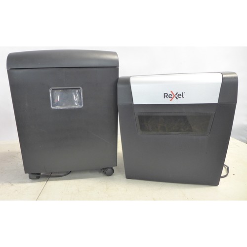 2289 - A Rexel Momentum X308 15 litre shredder and a Staples SPL-LX101PG paper shredder