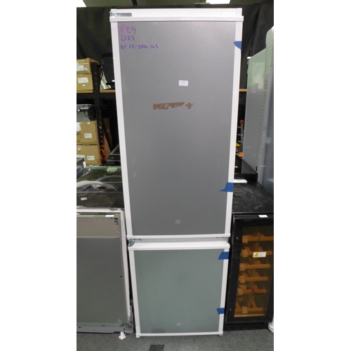 3111 - Zanussi  70/30 Fridge Freezer - Frost Free H1772xW546xD549 - model no. ZNNN18ES3, Original RRP £748.... 