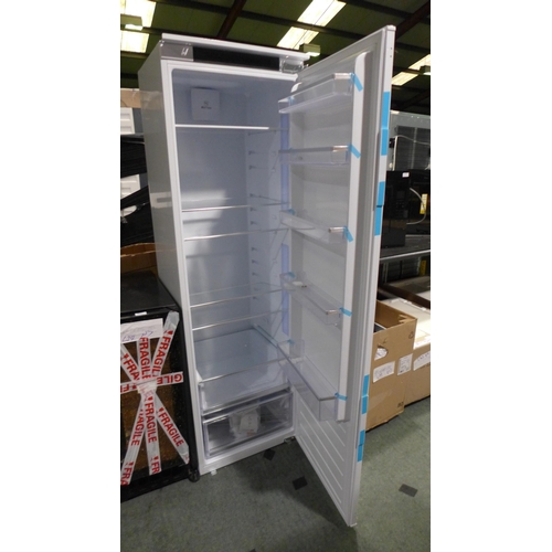 3138 - CDA  Integrated Frost Free Tower Freezer H1772xW540xD540 - model no.FW882, Original RRP £552.5 inc V... 