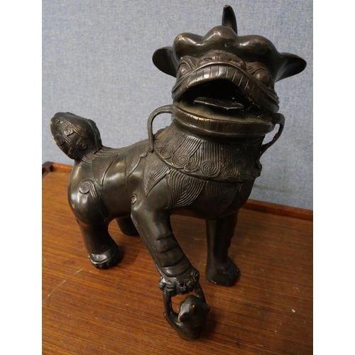 283 - A large Chinese bronze dog of foe