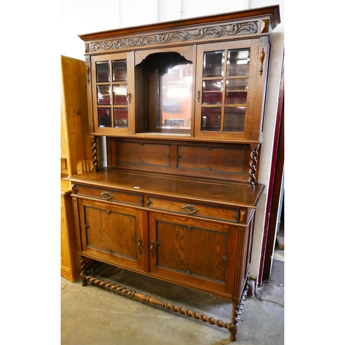 142 - A 19th Century French carved oak dresser