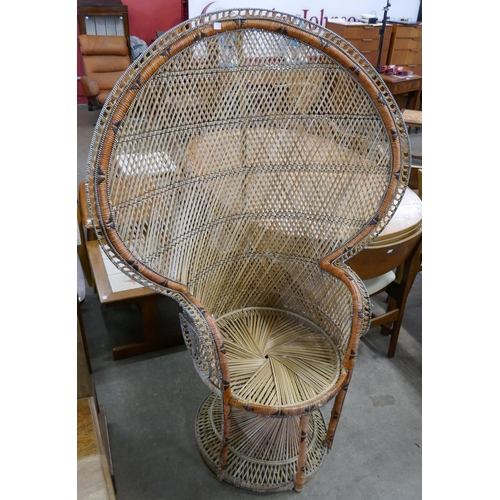 92C - An Italian wicker peacock chair