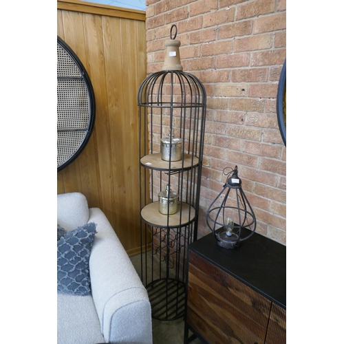 1513 - A home bar in the form of a bird cage