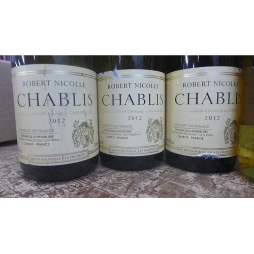 1133 - Six bottles of white wine, three bottles of chablis, two chardonnay, one sauvignon blanc **PLEASE NO... 