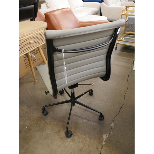 1490 - An Eames style grey upholstered office chair