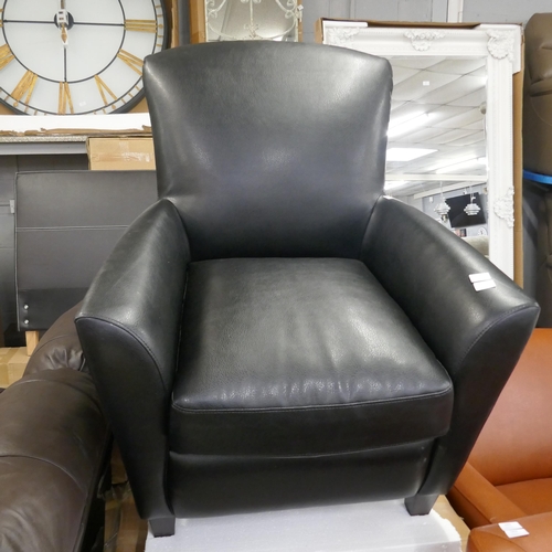 1491 - A Harpo armchair