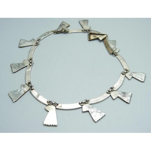 1017 - A Modernist Mexican 925 silver necklace, stamped H.L.