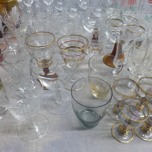 1142 - Two boxes of mixed Art Deco and later drinking glasses, various shapes and sizes **PLEASE NOTE THIS ... 