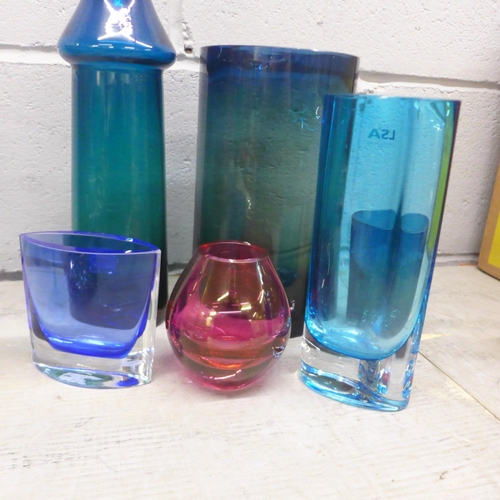 1152 - Two Polish LSA glass vases, a cylindrical glass vase and other coloured glass (10) **PLEASE NOTE THI... 