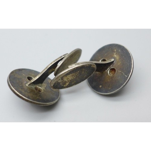 676 - A pair of silver and amber cabochon cufflinks and other vintage costume jewellery