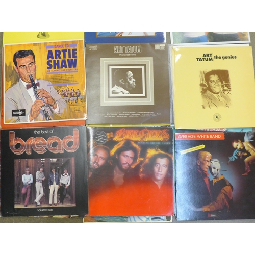 726 - A collection of LP records including Elvis Presley, Lionel Richie, Johnny Cash, etc.