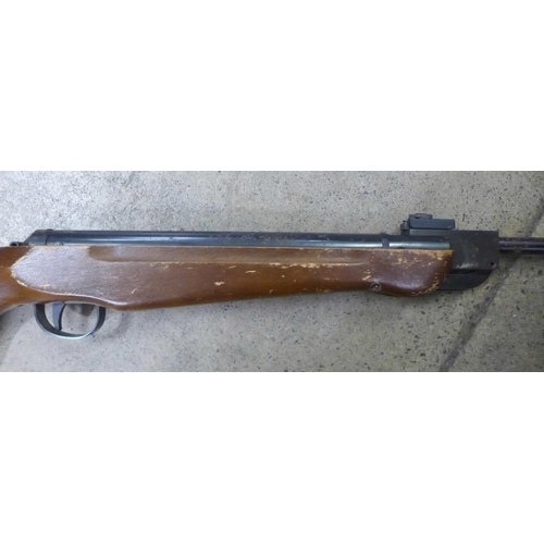 798 - A Webley Hawk Mark II air rifle