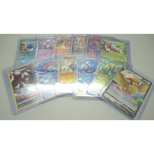 810 - 12 x Holographic Pokemon cards, including Ex, V x full artwork, including Promo, Ultra rare and rare... 