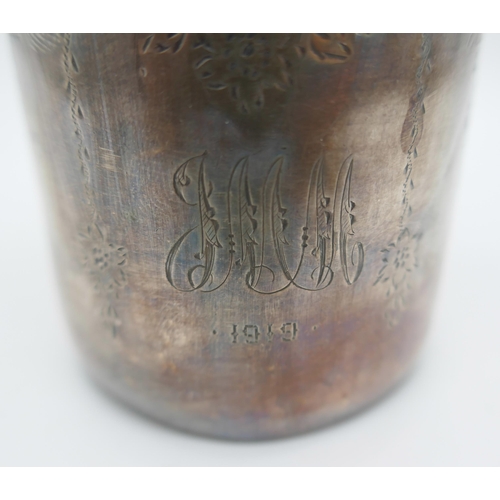 833 - A silver Christening mug, Birmingham 1922, 79g