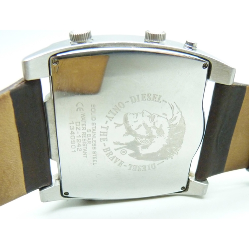 866 - A large Diesel 'Only The Brave' fashion wristwatch