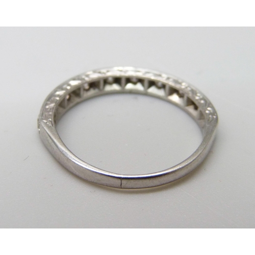 957 - An 18ct white gold and diamond half-eternity ring, 2.2g, K