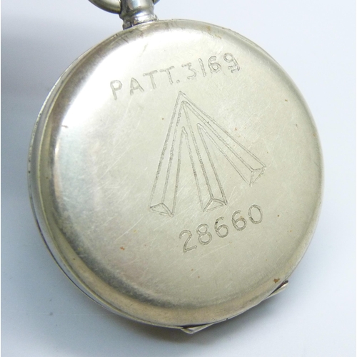 979 - A military pocket watch by Minerva, with broad arrow inscription to reverse and engraved 28660, patt... 