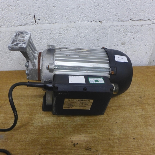 2015 - A single phase 230v/50Hz 2HP/1.5kw 8.5 amp class B electric motor