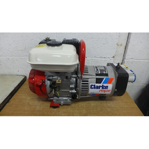 2020 - A Clarke Power CP1703 duel voltage petrol generator with 2 outlets, 110v and 240v blue plug