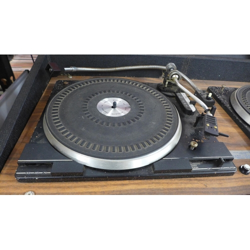 2122 - An Alpha 120M with twin BSM automatic turntables in carry case