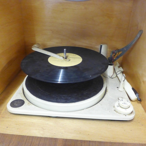 2123 - A vintage Regentone gramophone radiogram cabinet and a vintage Murphy A494SR Stereophonic gramophone... 