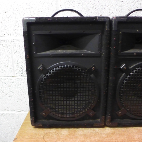 2134 - A pair of PA speakers