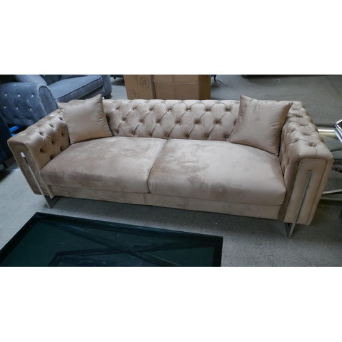 1528 - Fenzi paif of brushed gold sofas