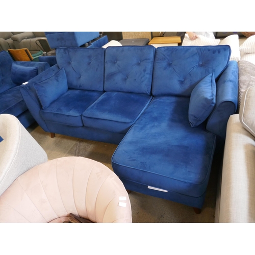 1546 - A blue velvet Hoxton L shaped sofa