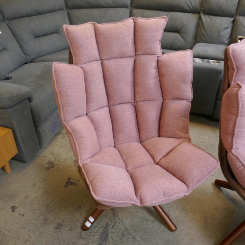 1581 - A pair of swivel lounge chairs