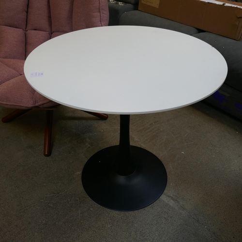 1582 - A tulip table with black base and white top