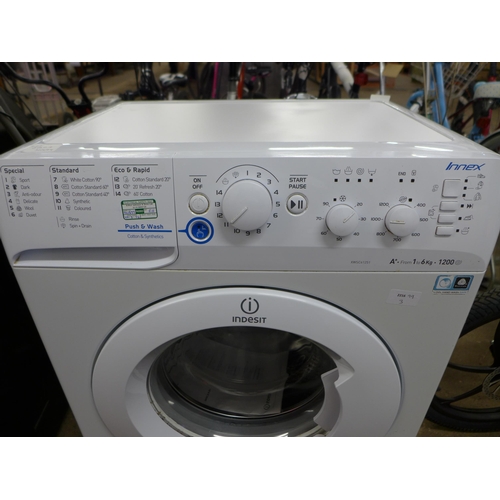 2160A - An Indesit Innex 6kg 1200 spin washing machine, model number XWSC 61251